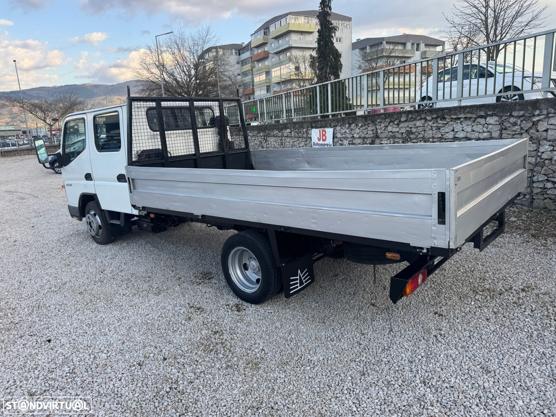 Mitsubishi Canter Fuso 3S13 3.0DI-D 6LUG Ligeira Nacional - 4