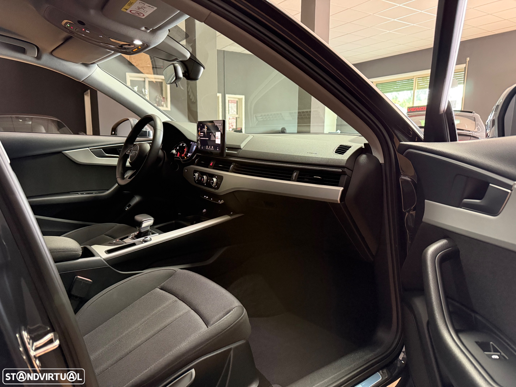 Audi A4 Avant 35 TDI S tronic - 11