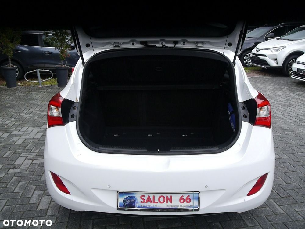Hyundai i30 - 18