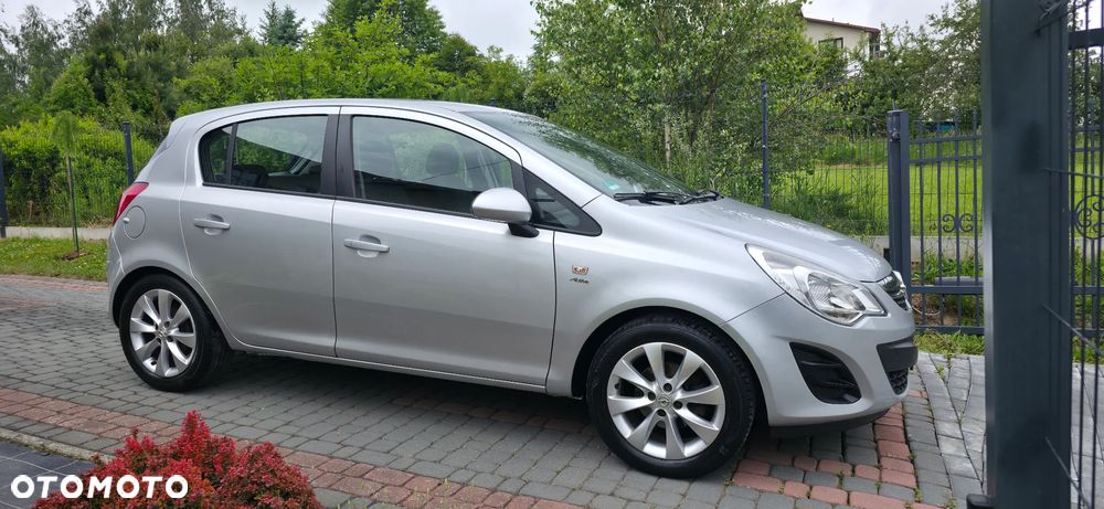 Opel Corsa 1.2 16V Navi - 26