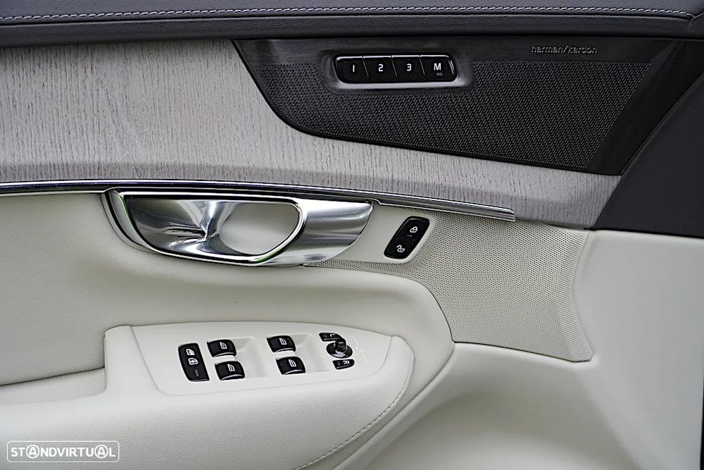 Volvo XC 90 2.0 T8 PHEV Plus Bright AWD - 18