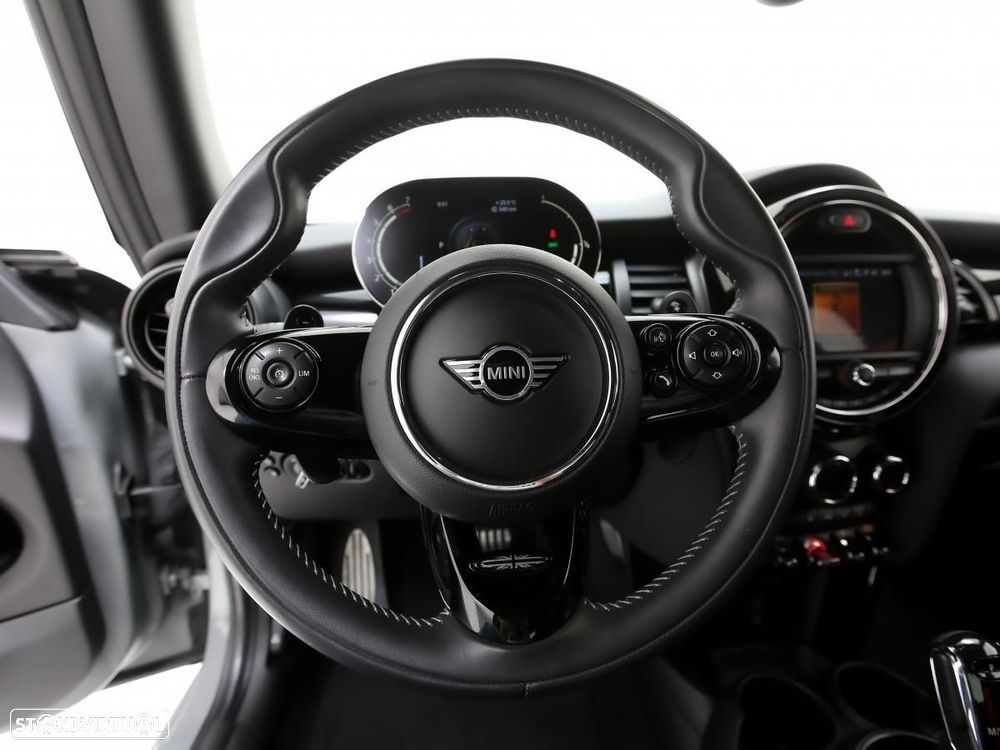 MINI 3 Portas Cooper S Auto - 13