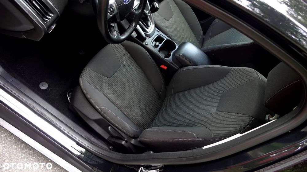 Ford Focus 1.6 EcoBoost Titanium - 4