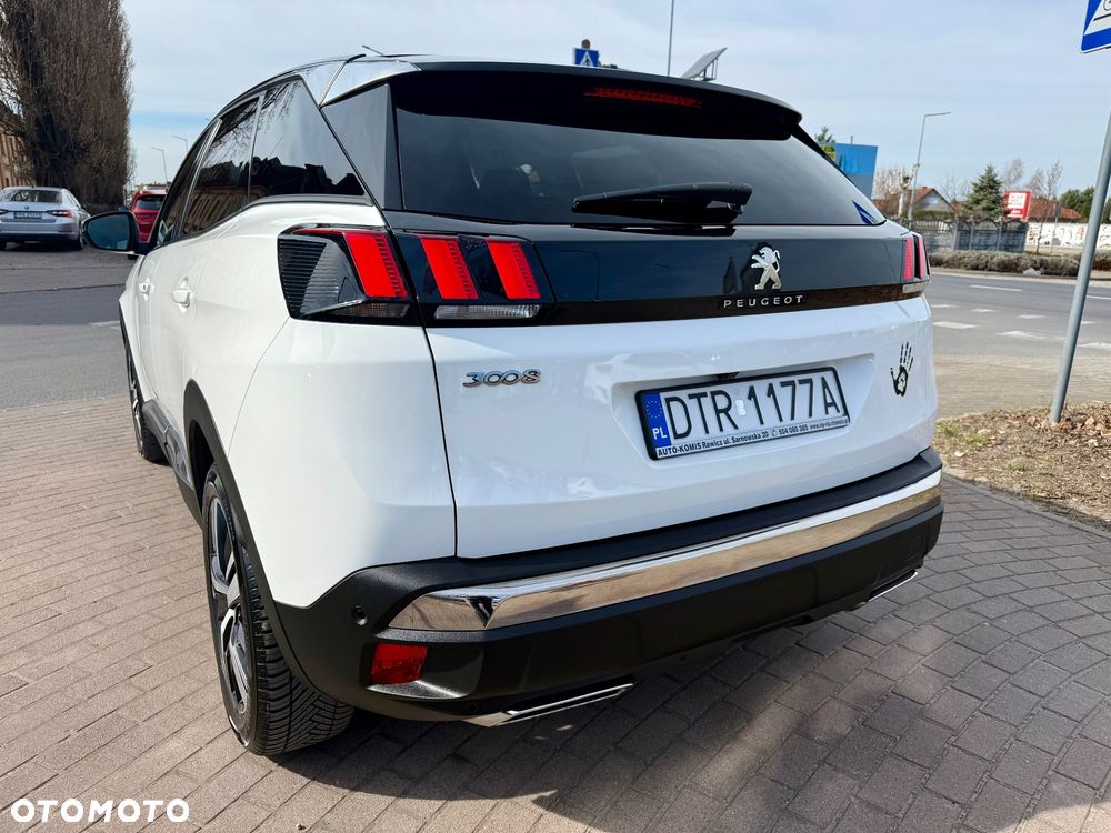 Peugeot 3008 1.5 BlueHDi Allure Pack S&S EAT8 - 23