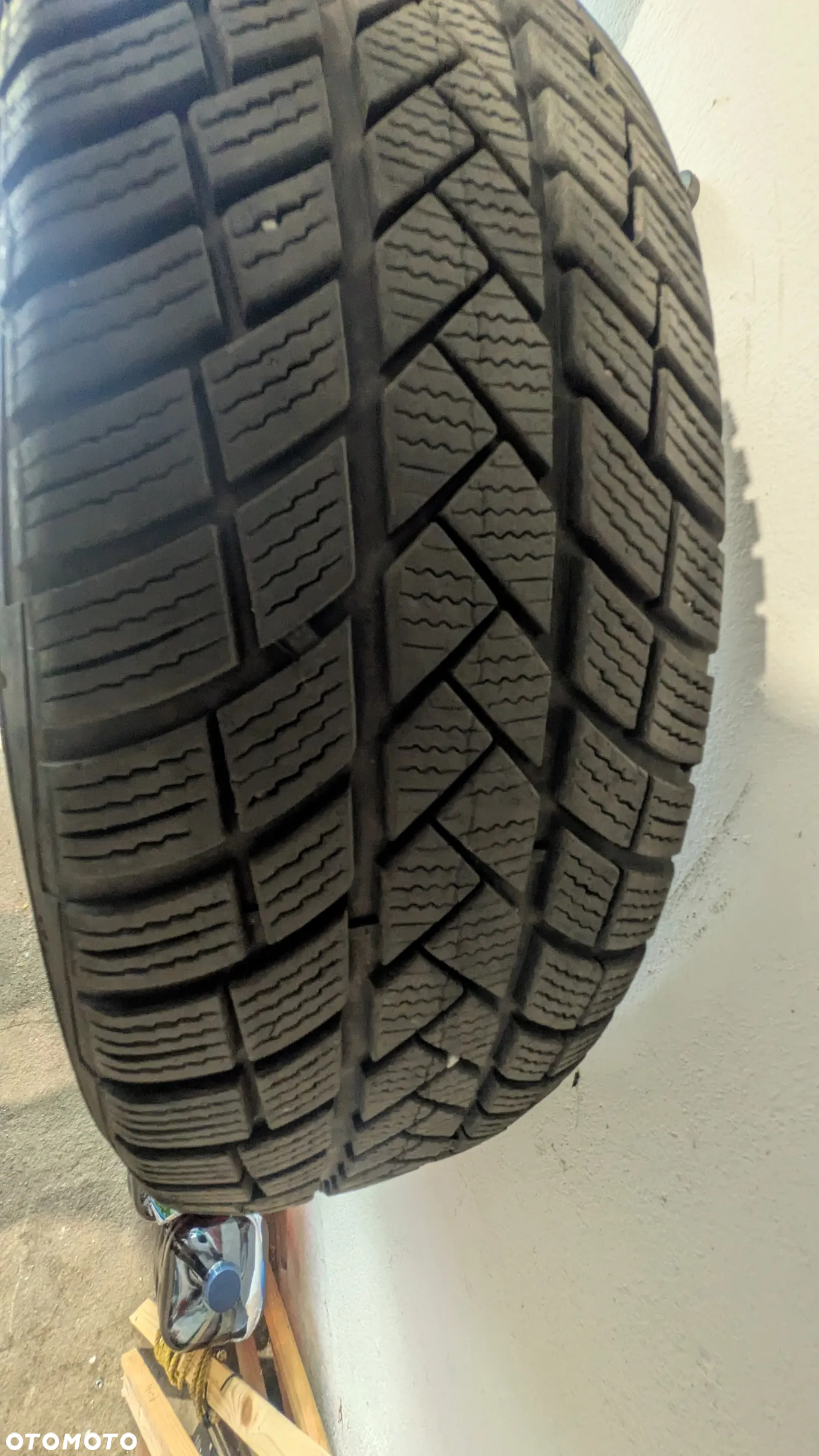 Mercedes-Benz GLA 200 - 16