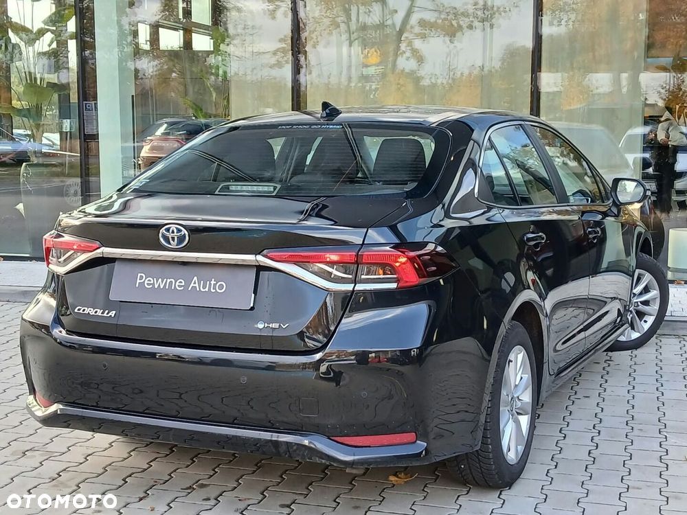 Toyota Corolla - 12