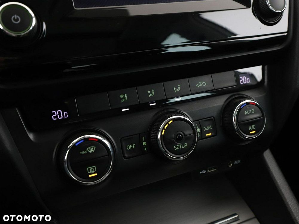 Skoda Octavia 1.4 TSI Ambition DSG - 26