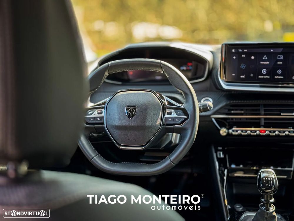 Peugeot 208 1.2 PureTech Allure - 46