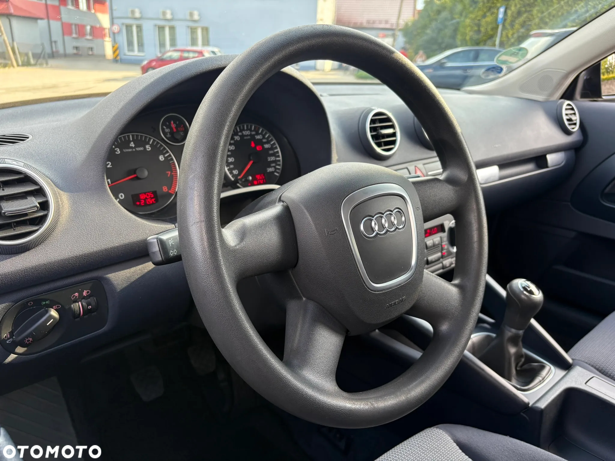 Audi A3 1.6 Attraction - 20