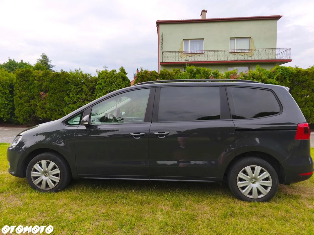 Volkswagen Sharan 2.0 TDI Comfortline DSG - 12