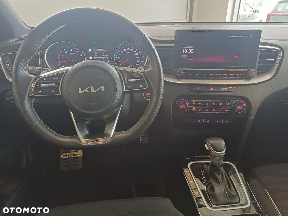 Kia ProCeed - 14