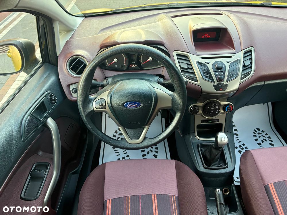 Ford Fiesta 1.25 Gold X - 14