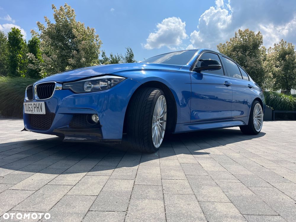 BMW Seria 3 328i M Sport - 15