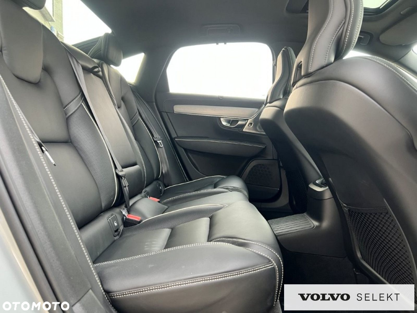Volvo S90 - 11