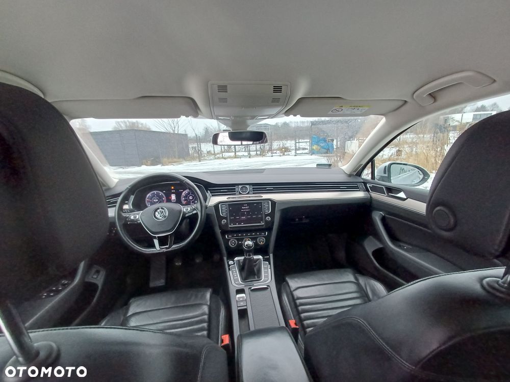 Volkswagen Passat 2.0 TDI BMT Highline - 15
