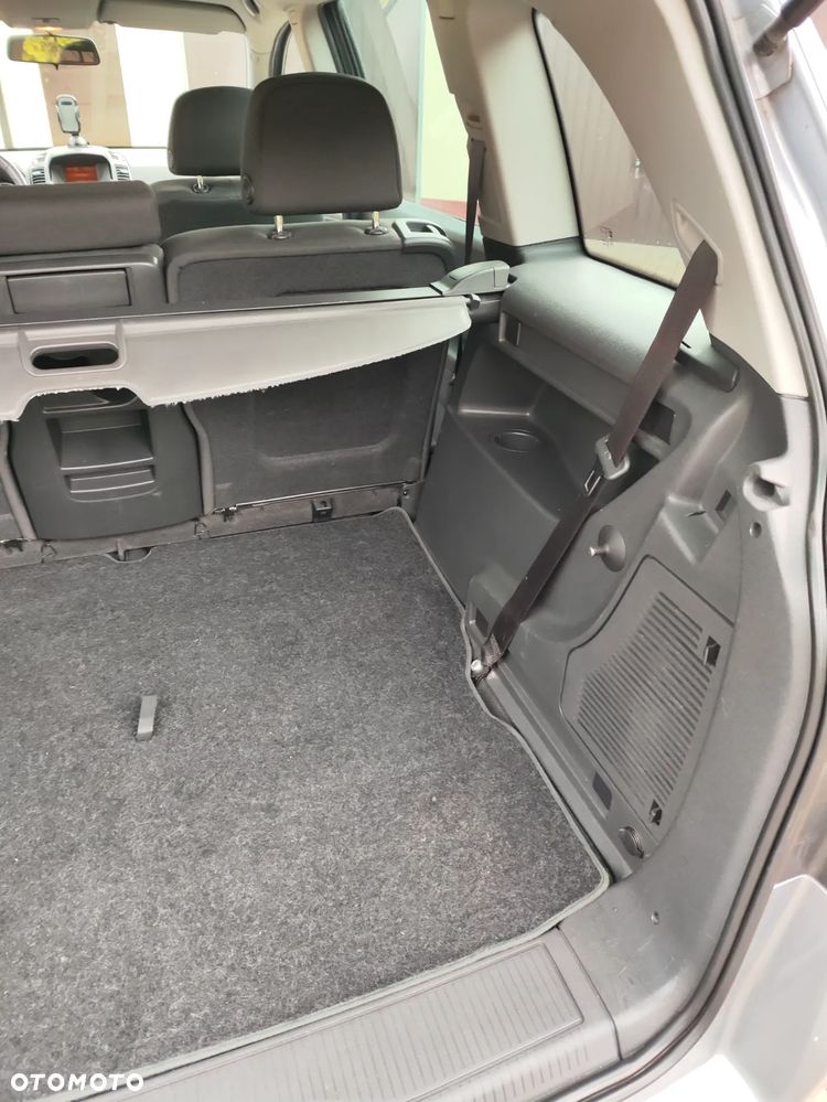 Opel Zafira - 13