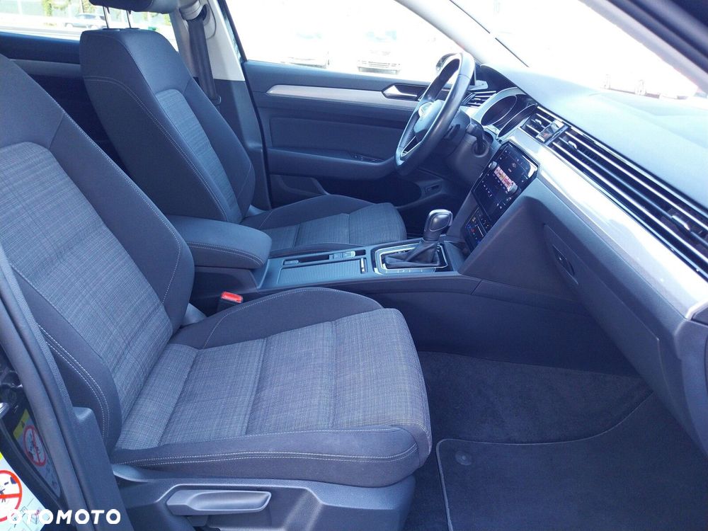 Volkswagen Passat Variant - 6