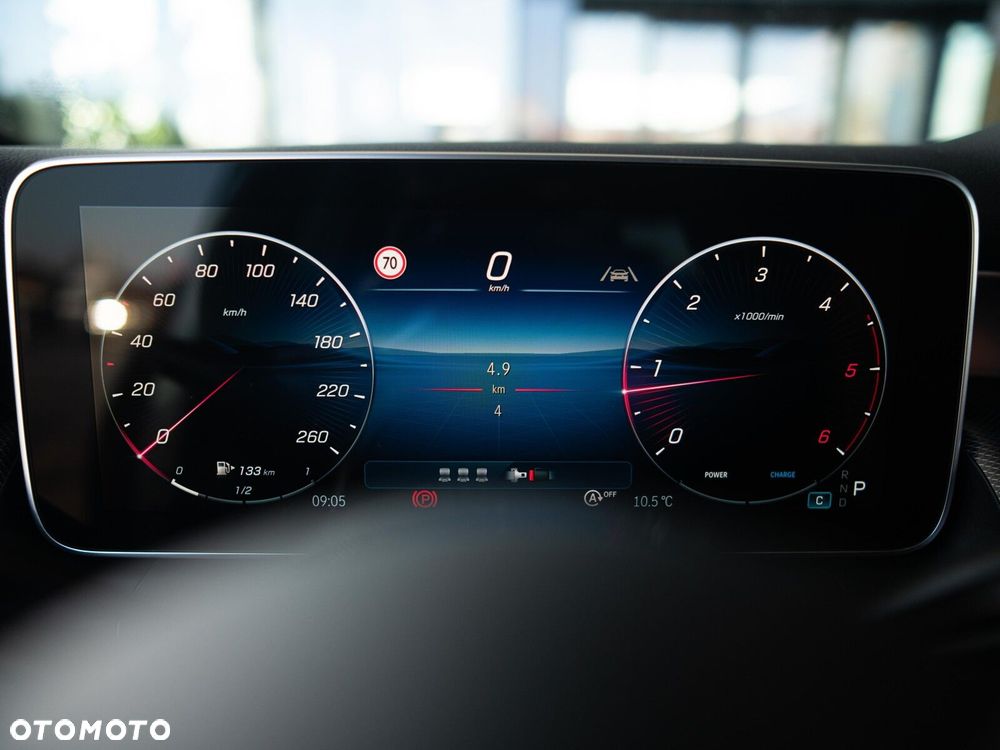 Mercedes-Benz GLC - 19