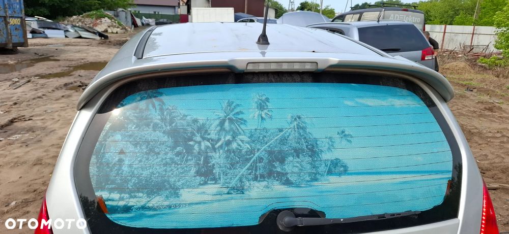 Suzuki Liana na części - 2