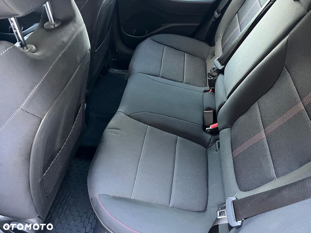 Hyundai i30 - 11