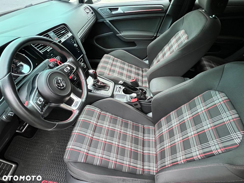 Volkswagen Golf 2.0 TSI BMT GTI Performance DSG - 15