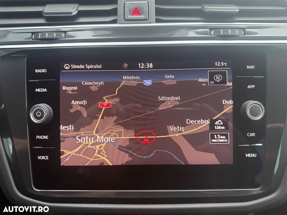 Volkswagen Tiguan 2.0 TDI SCR (BlueMotion Technology) DSG Highline - 24