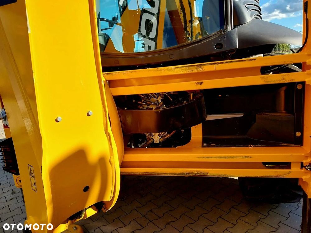 JCB 3CX Plus EH - 15