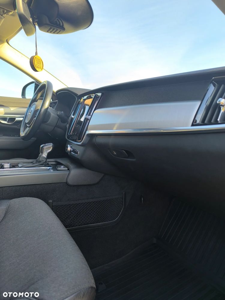 Volvo V90 - 9