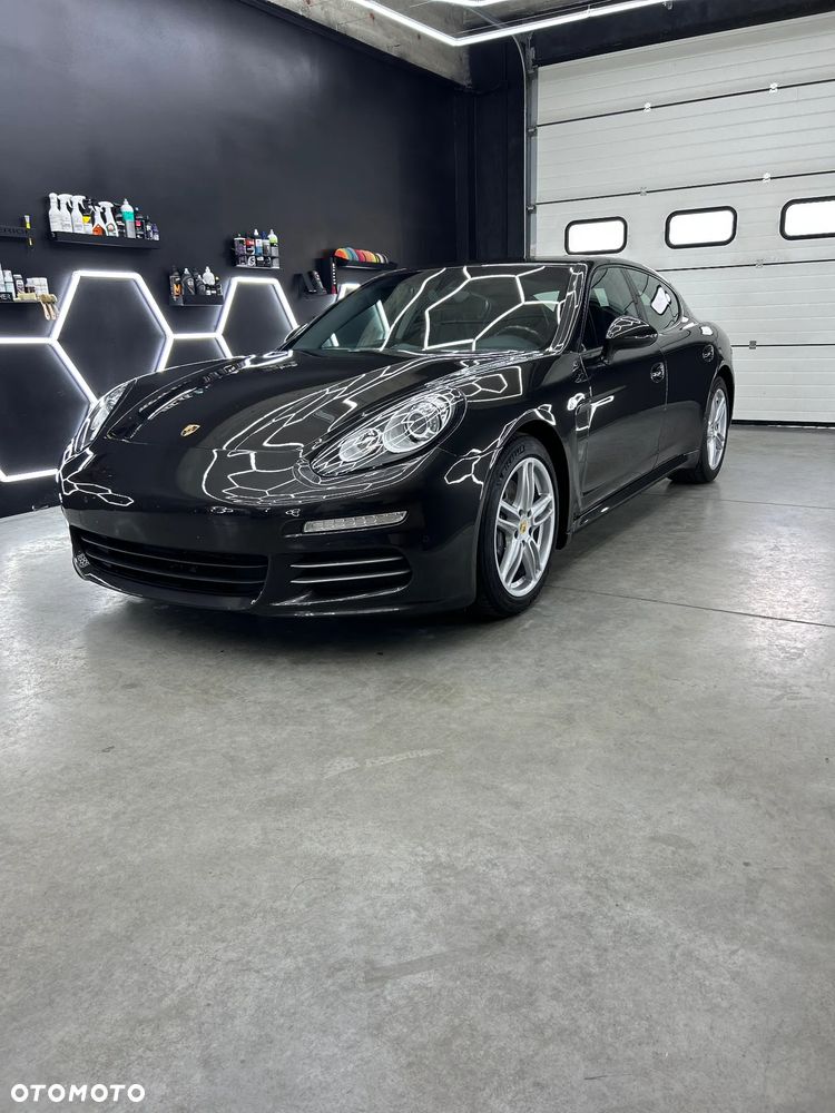 Porsche Panamera 4 PDK - 2
