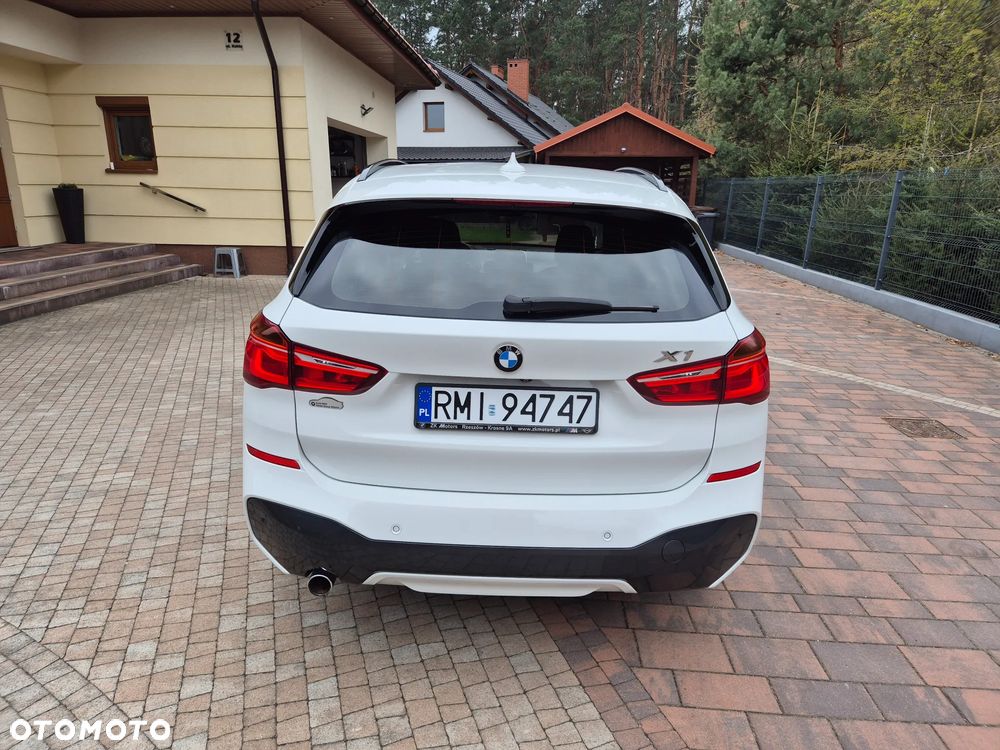BMW X1 xDrive18d M Sport - 6
