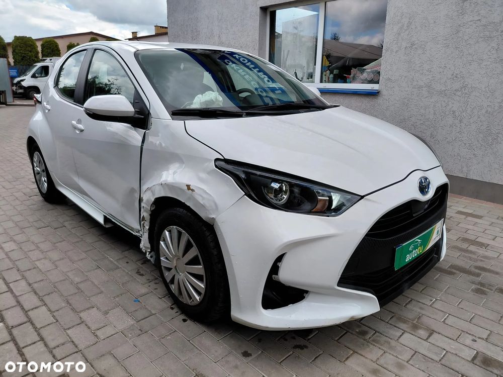 Toyota Yaris - 3