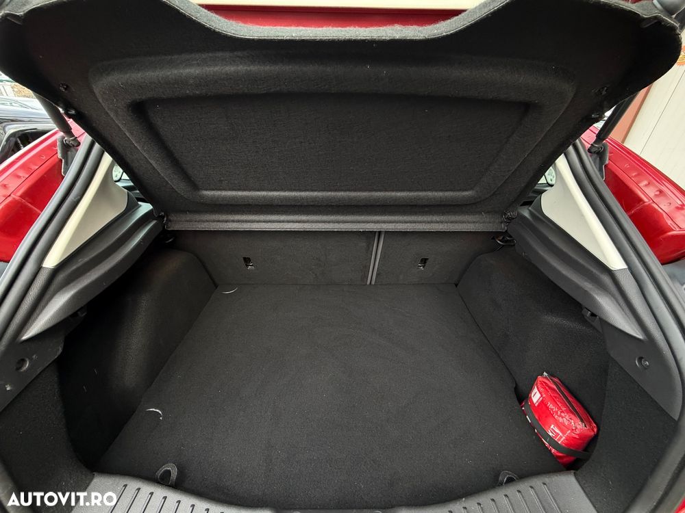 Ford Focus 1.6 TDCI DPF Trend - 26