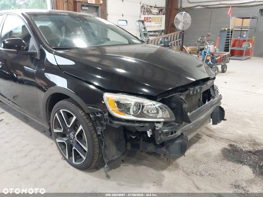 Volvo S60 - 8