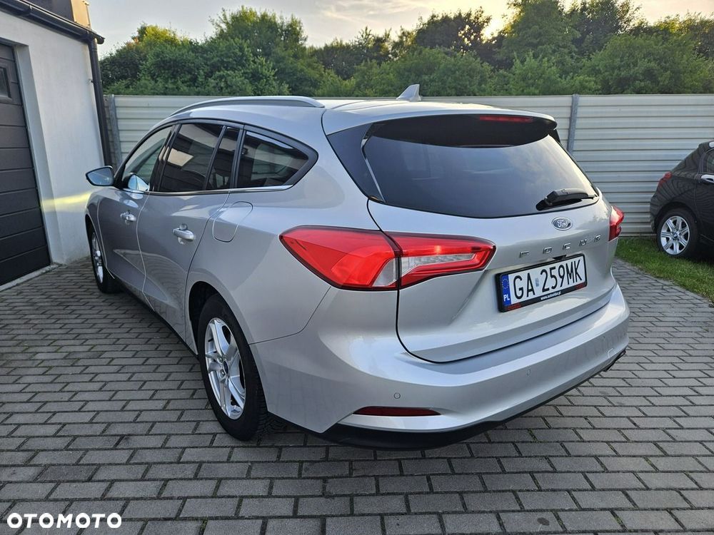Ford Focus 1.0 EcoBoost Titanium ASS - 2