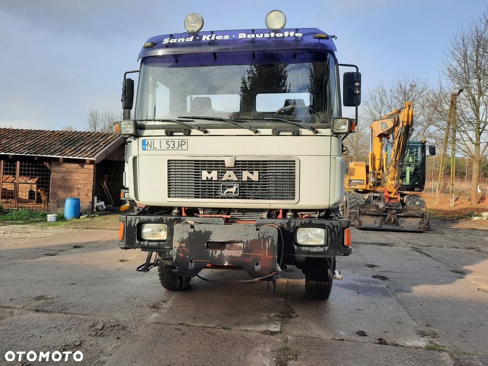 MAN - 4