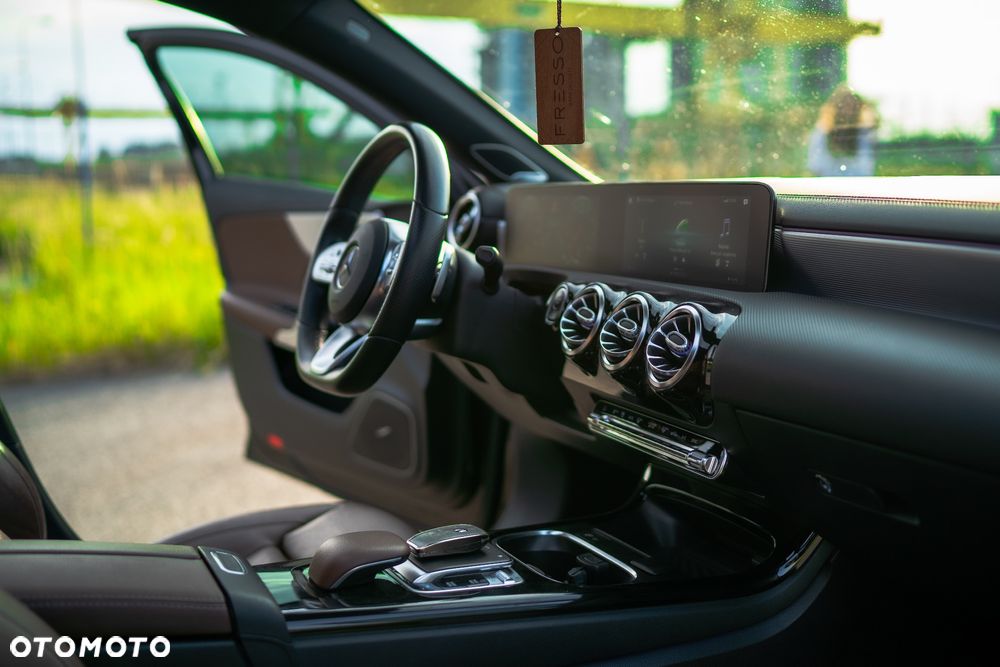 Mercedes-Benz Klasa A 220 7G-DCT AMG Line - 15