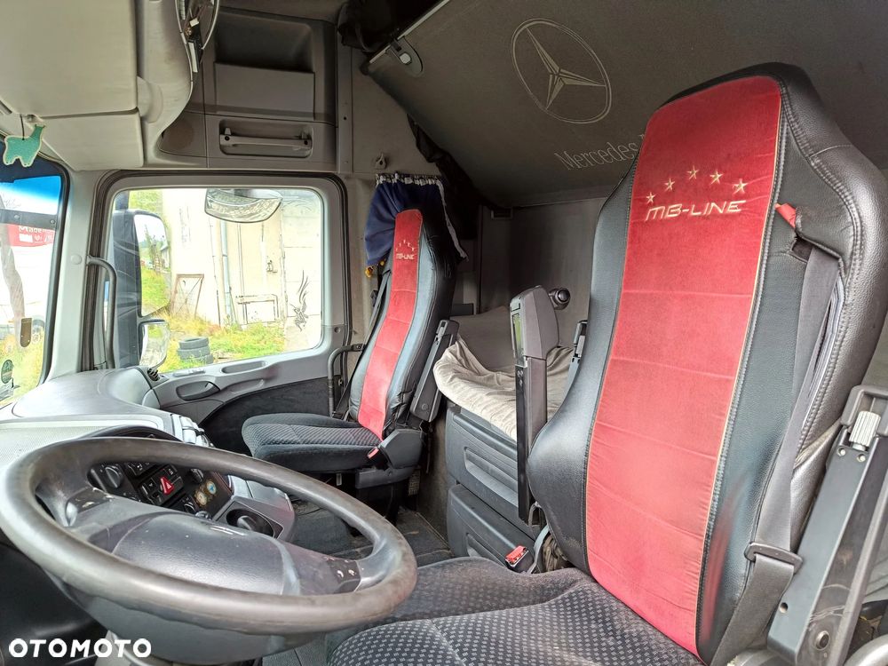 Mercedes-Benz Actros - 9