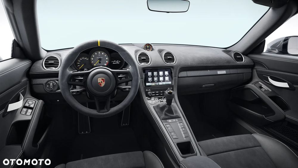 Porsche 718 Spyder - 7