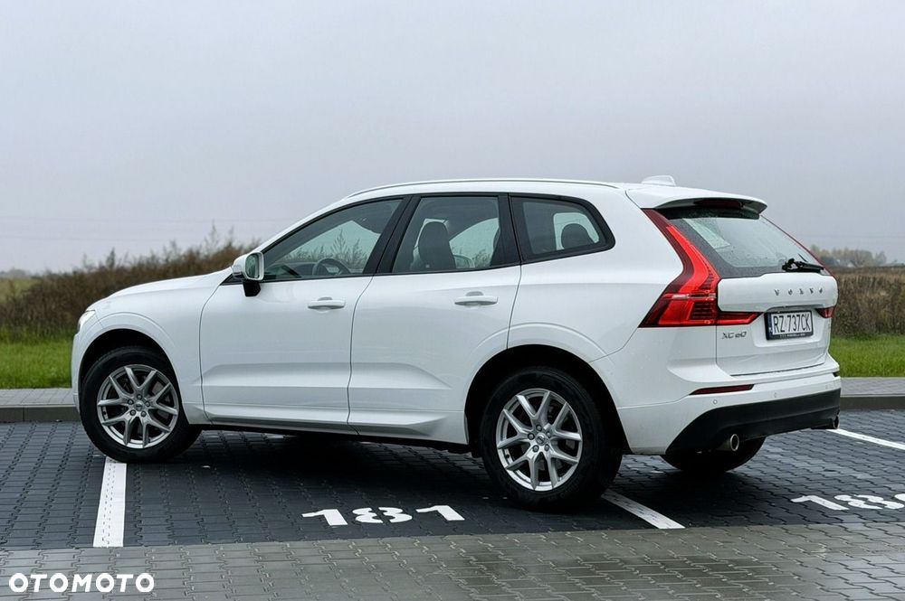 Volvo XC 60 - 8