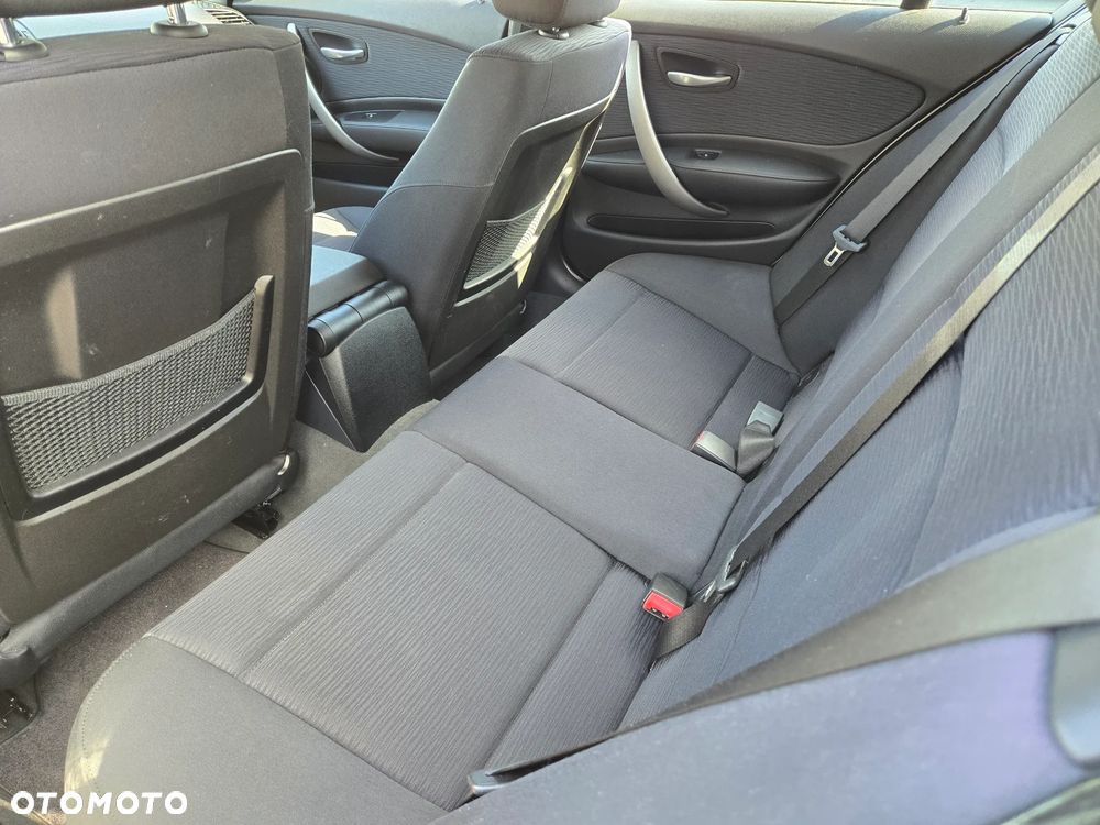 BMW Seria 1 - 20