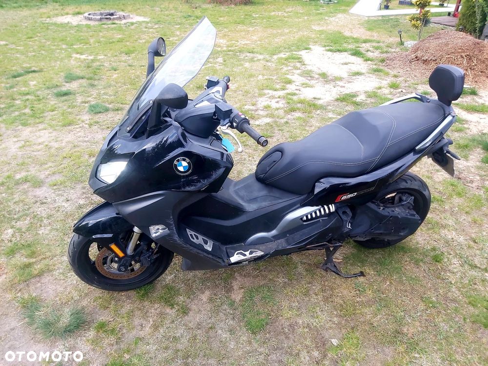 BMW F - 15