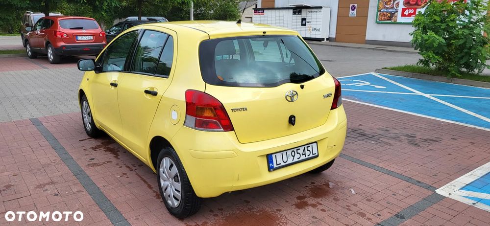 Toyota Yaris 1.0 Luna - 6