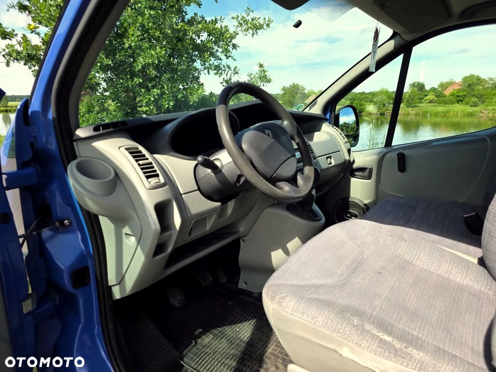 Renault TRAFIC - 6