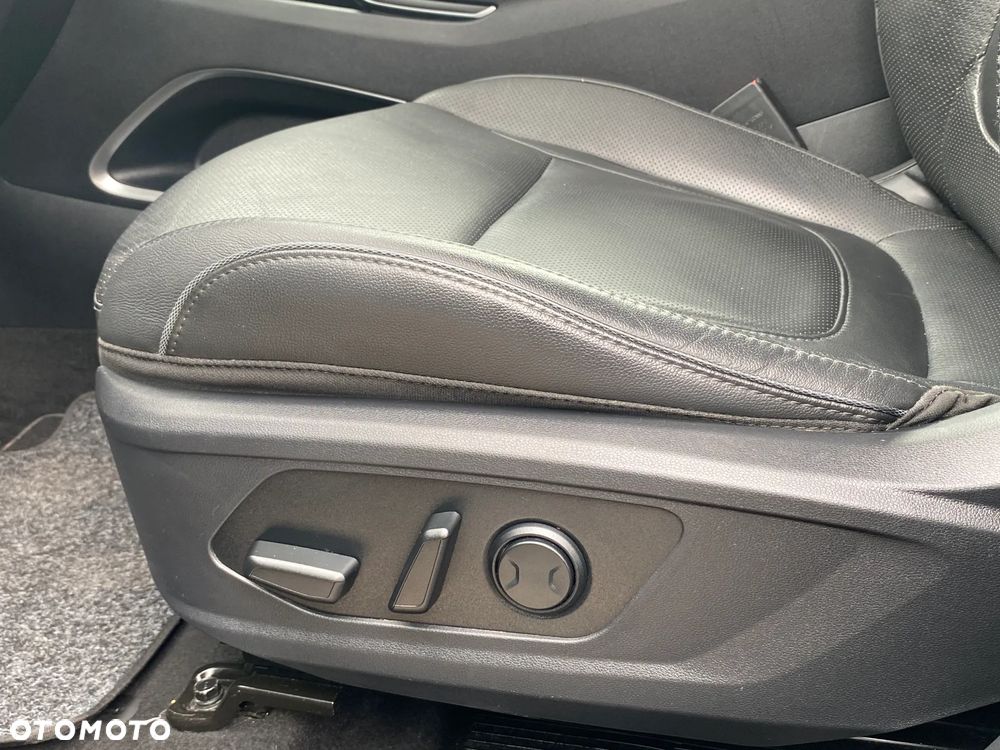 Hyundai Tucson blue 1.6 CRDi 2WD DCT Premium - 34