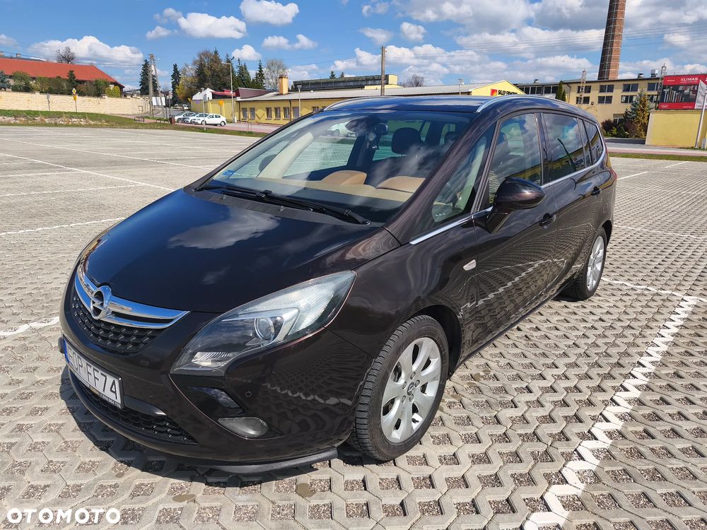 Opel Zafira - 1
