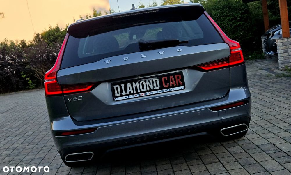 Volvo V60 Cross Country D4 AWD Geartronic Pro - 17