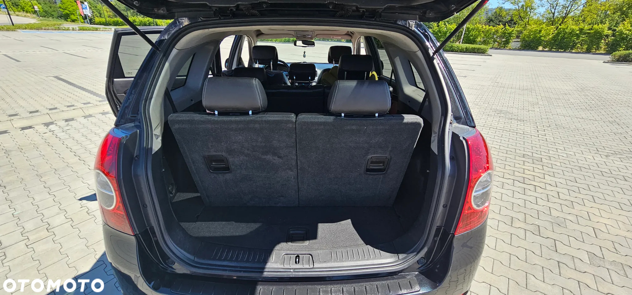 Chevrolet Captiva 2.2 d LTZ - 8