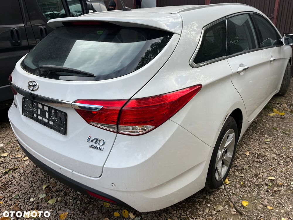 Hyundai i40 i40cw 1.7 CRDi Fifa World Cup Edition - 3