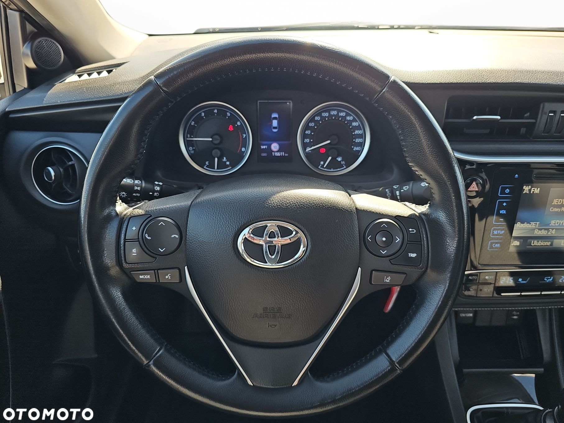 Toyota Corolla 1.6 Premium EU6 - 12