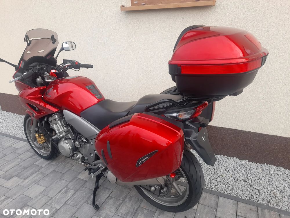 Honda CBF - 22